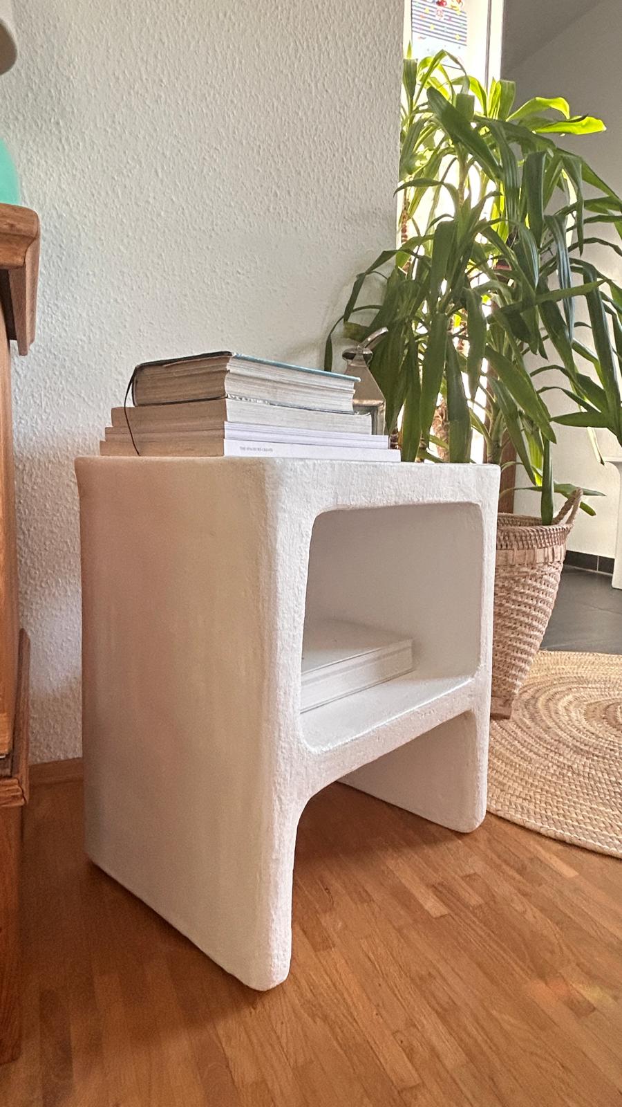 01 Wae Sculptural Side Table